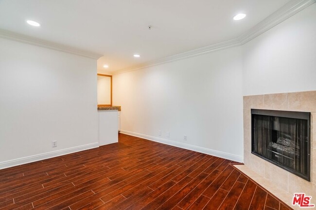 Building Photo - 1508 Veteran Ave