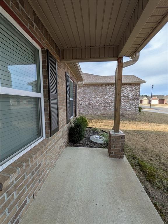 Building Photo - 8110 Dogwood Dr