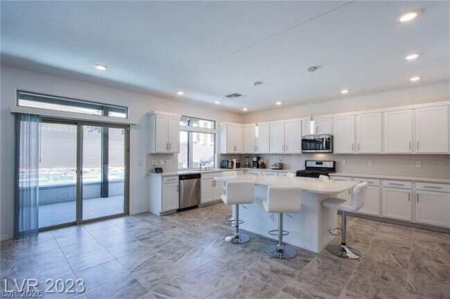 Building Photo - 8307 Red Lily St