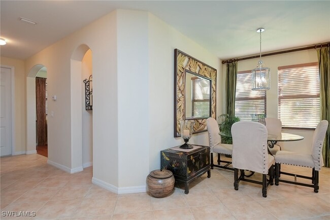 Building Photo - 1224 Manado Dr