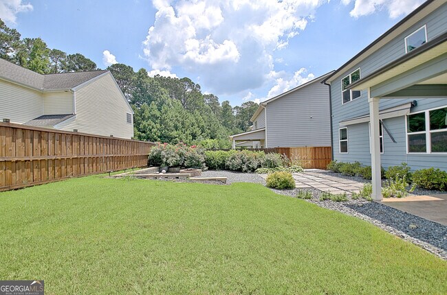 Building Photo - 8077 Rudder Cir