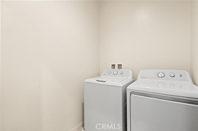 Building Photo - 1406 Girona Dr