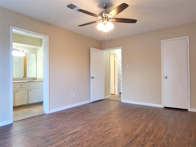 Building Photo - 13215 Frank Ln