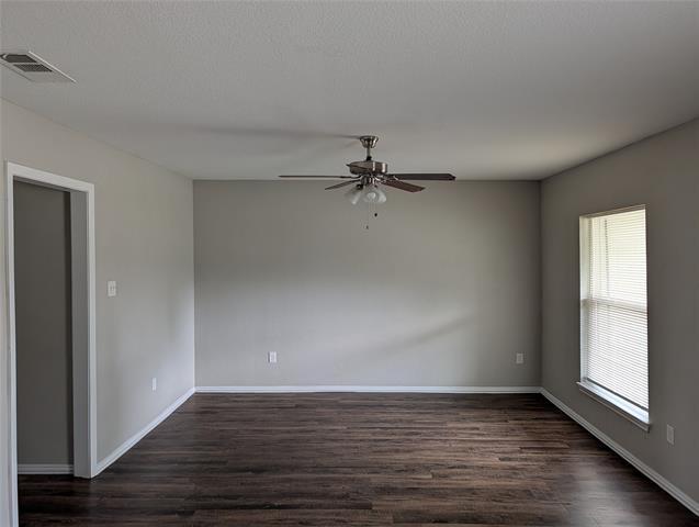 Building Photo - 4804 Trail Lake Dr