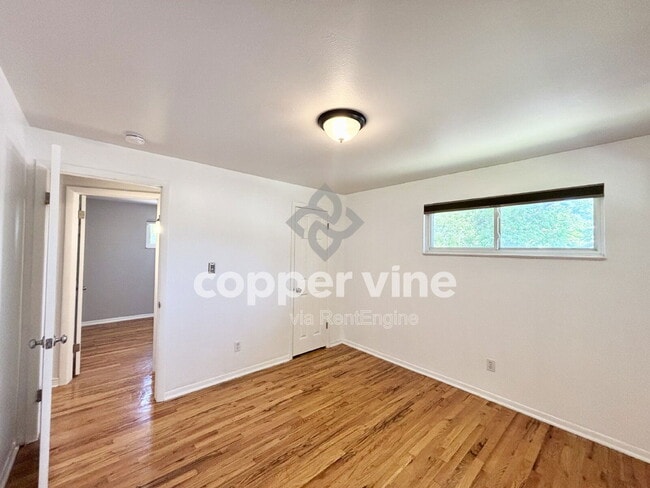 Building Photo - 6628 Eaton St