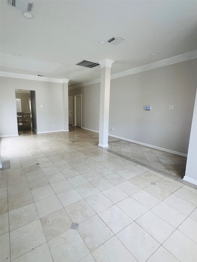 Building Photo - 8511 Nashwood Ct