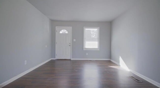 Building Photo - 2500 Celina Ct