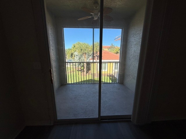 Building Photo - 5692 Bentgrass Dr