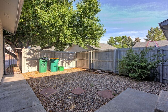 Building Photo - 3025 W Stuart St