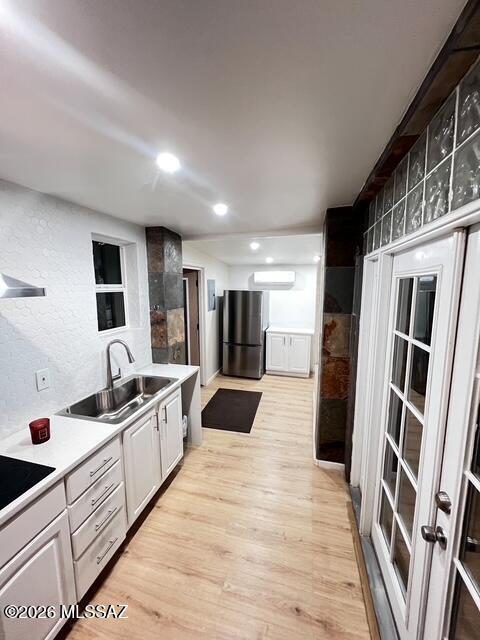 Building Photo - 708 W Mesa Verde Dr