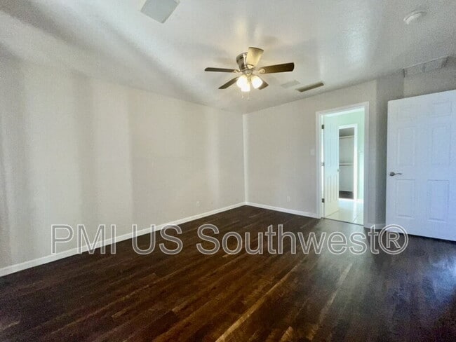 Building Photo - 2576 Ridge Run Ave