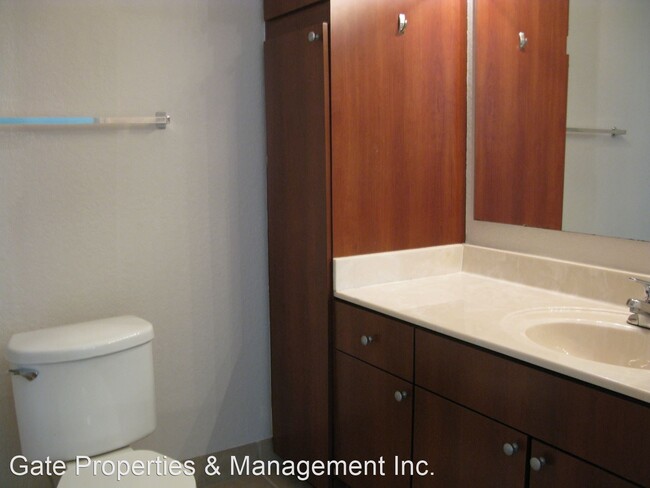 Building Photo - 5225 Wellington Park Cir