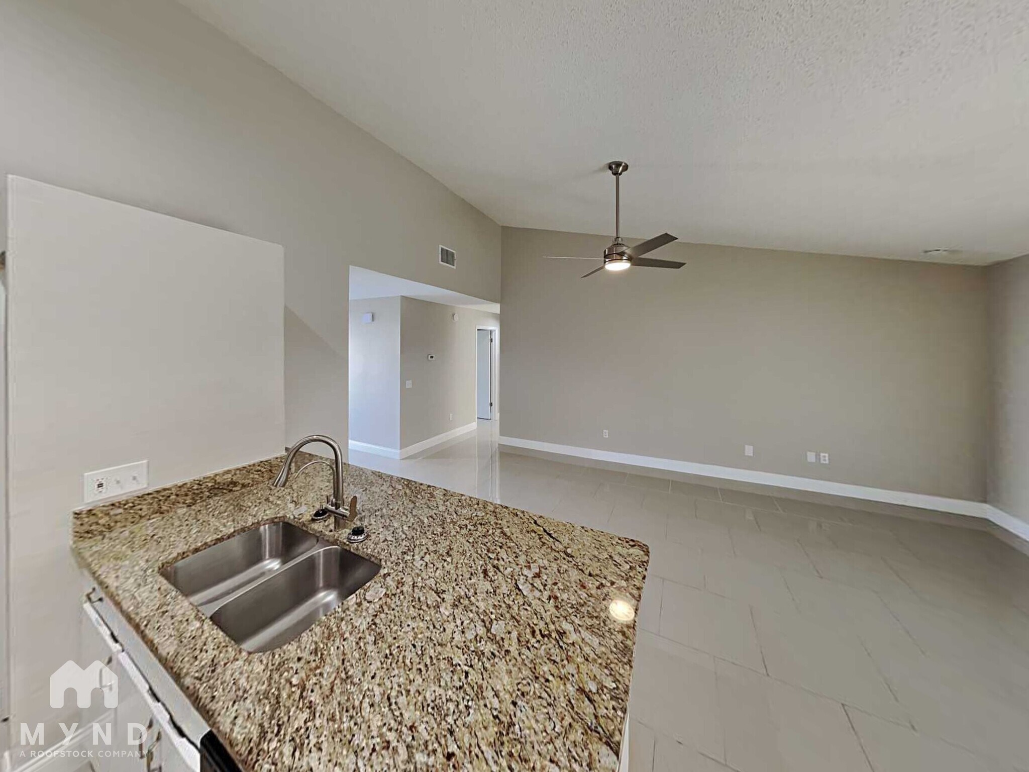 Building Photo - 8310 Clermont St