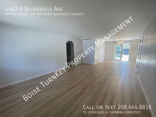 Building Photo - 4462 N Bluegrass Ave