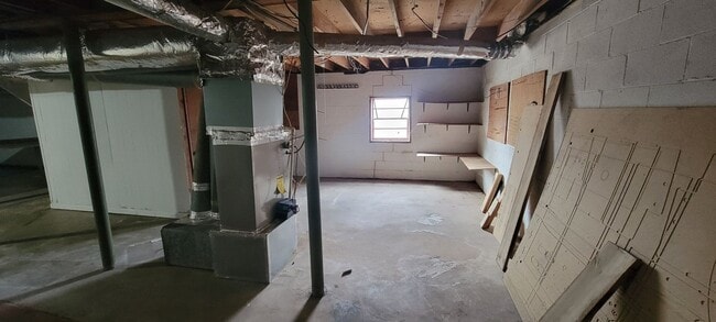 Building Photo - 200 Monsanto Rd