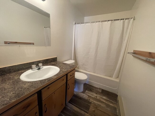 Building Photo - Two bedroom, one and bathroom townhome loc...