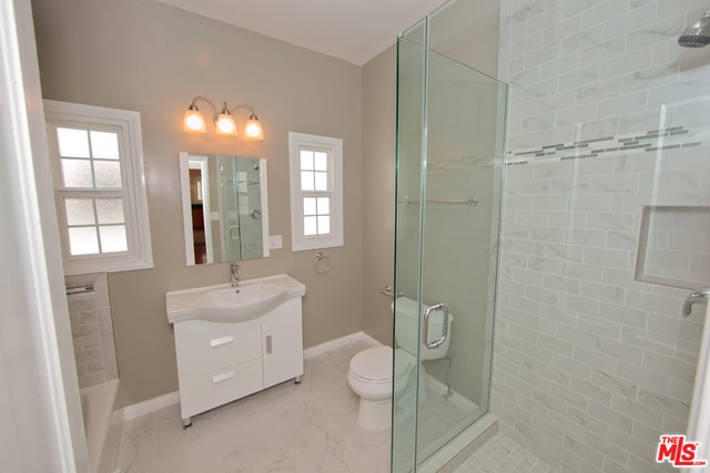 Building Photo - 8446 4th St