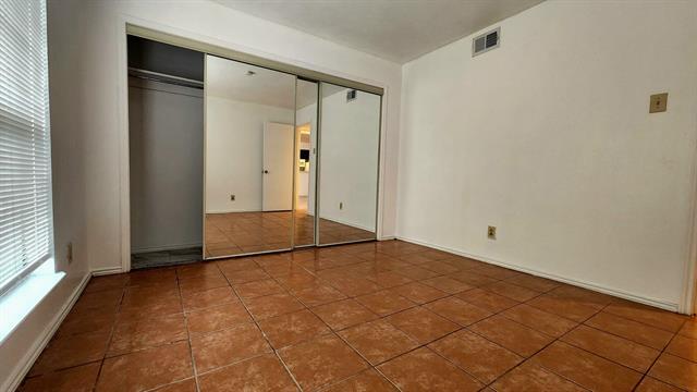 Building Photo - 5813 Lake Hubbard Pkwy