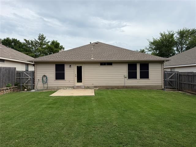 Building Photo - 1200 Charlotte Dr
