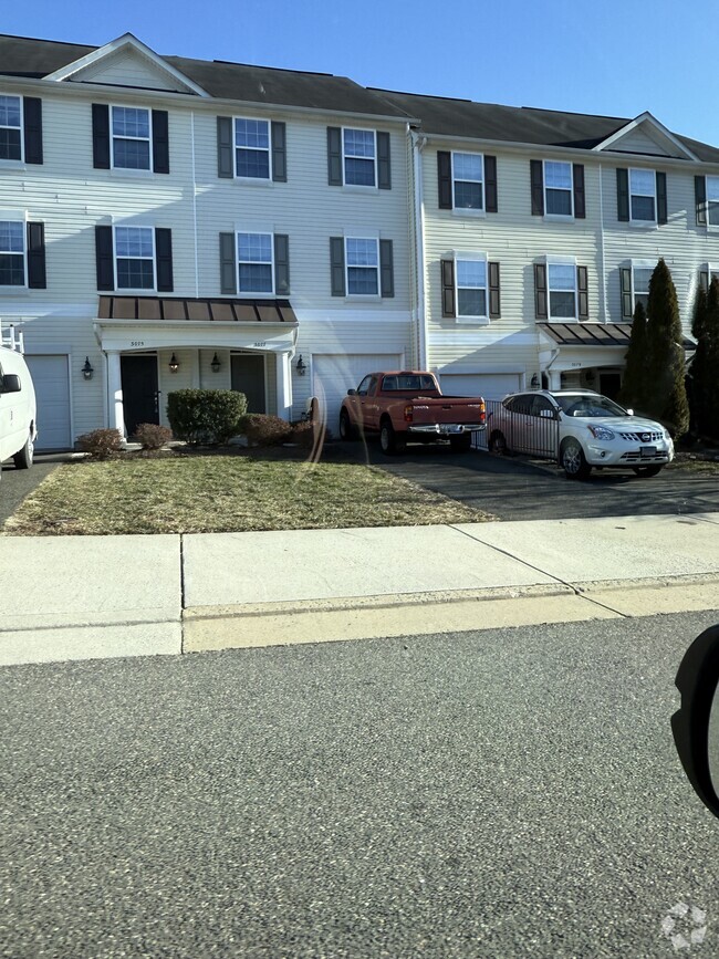 Building Photo - 3077 Chinkapin Oak Ln