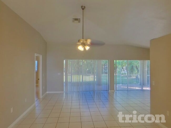 Building Photo - 184 Jennifer Dr