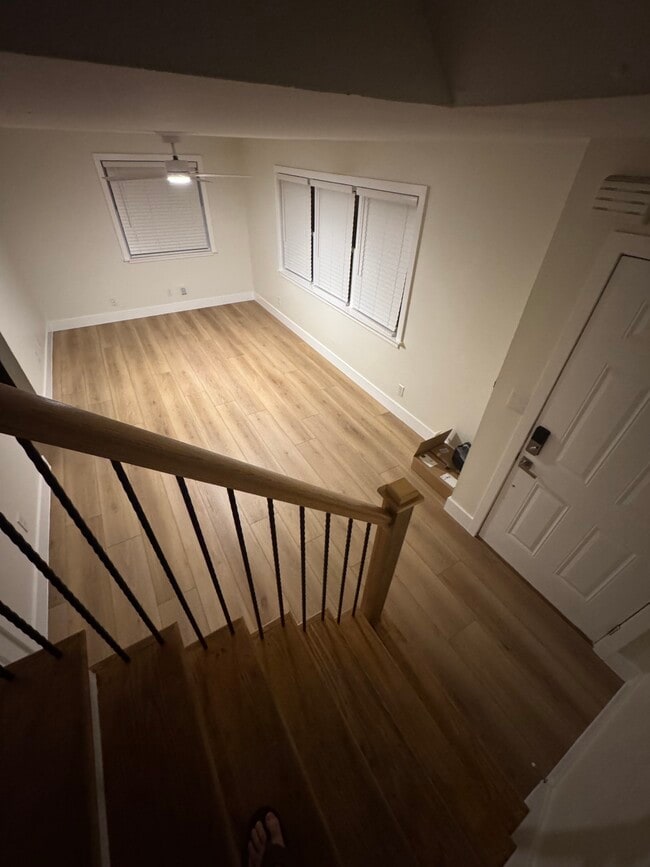 Building Photo - 6070 Longchamp Dr