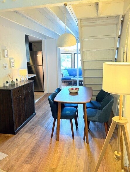 Building Photo - 510 Pitkin St