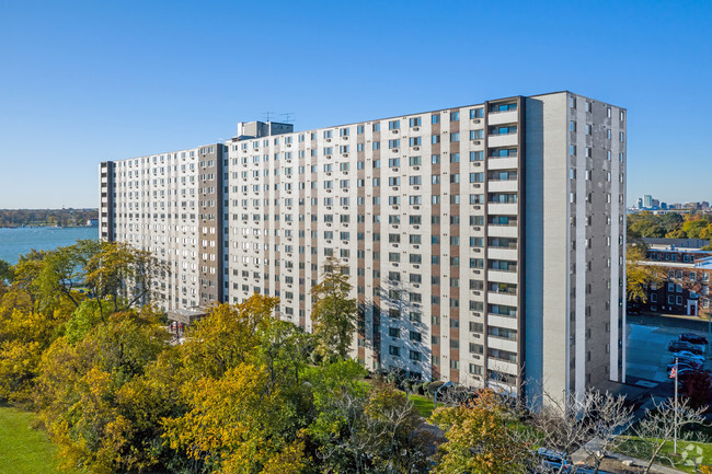 Primary Photo - River Towers Senior Apartment