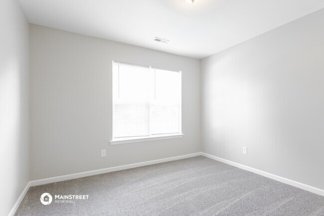 Building Photo - 10846 Elm Bend Dr
