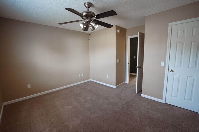 Building Photo - Coming Available!