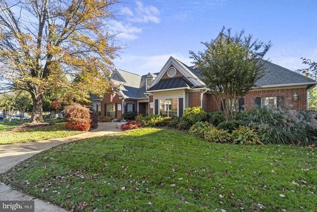 Building Photo - 3909 Penderview Dr