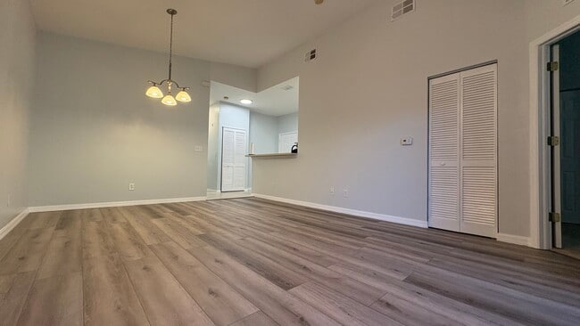 Building Photo - 4109 Bellasol Cir