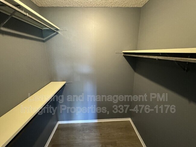 Building Photo - 101 Wilbourn Blvd
