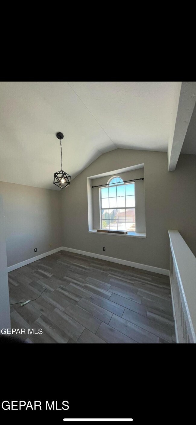 Building Photo - 7548 Plaza Taurina Dr