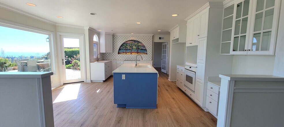 Building Photo - 33561 Avenida Calita