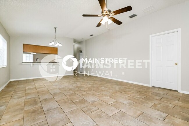 Building Photo - 3 Bedroom Pet-Friendly Home in Riverview, FL with Main Street Renewal