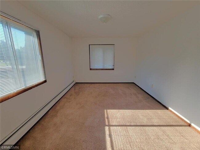 Building Photo - 417 S Wasson Ln