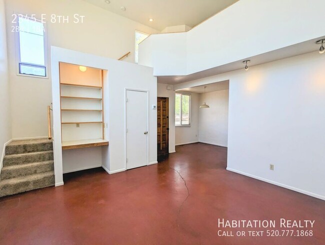 Building Photo - Stunning 2Bed/1Bath Loft Home at Sam Hughe...