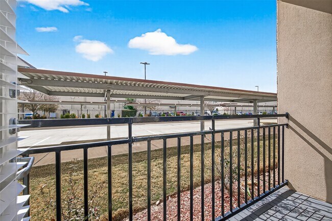 Building Photo - 1207 Grand W Blvd