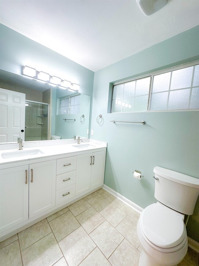 Building Photo - 7410 Heide Hill Trce
