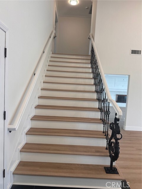 Building Photo - 5291 Rural Ridge Cir