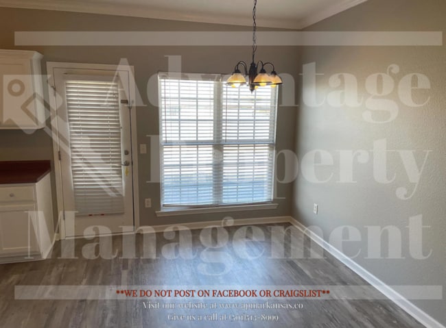 Building Photo - 2520 Zoysia Ln