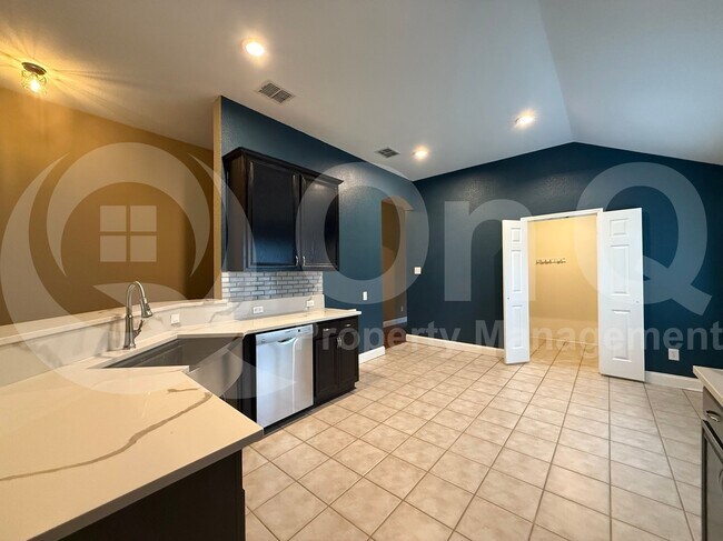 Building Photo - 14145 Gold Seeker Way