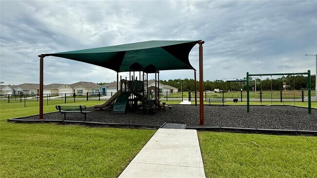 Building Photo - 3314 Pine Lily Ave