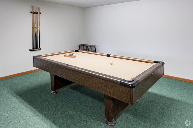 Game Room - River Ridge Apartments