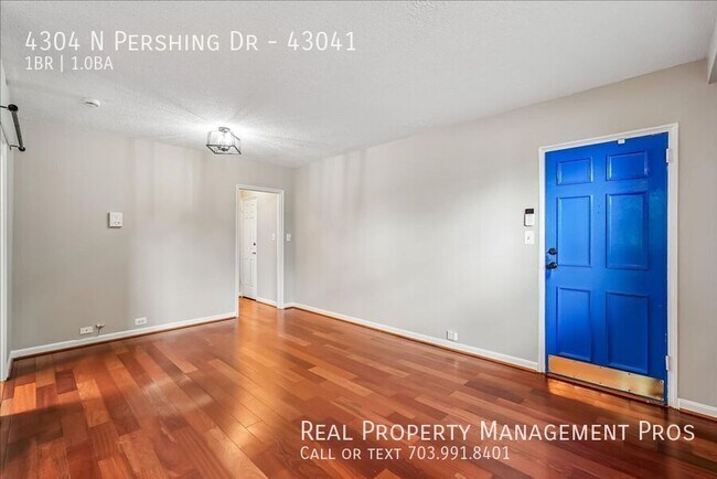 Building Photo - 4304 N Pershing Dr