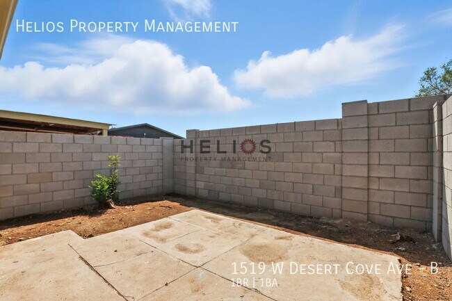 Building Photo - 1519 W Desert Cove Ave