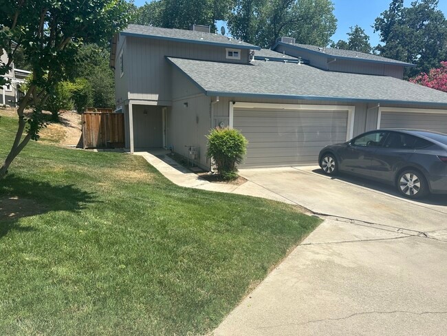 Building Photo - 4053 Quarry Ct