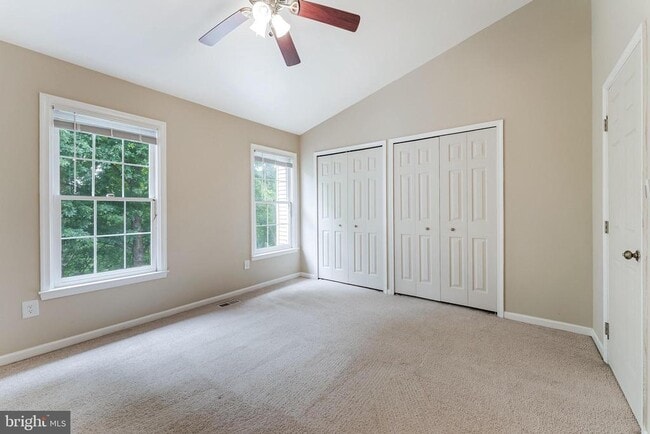 Building Photo - 8475 Canyon Oak Dr