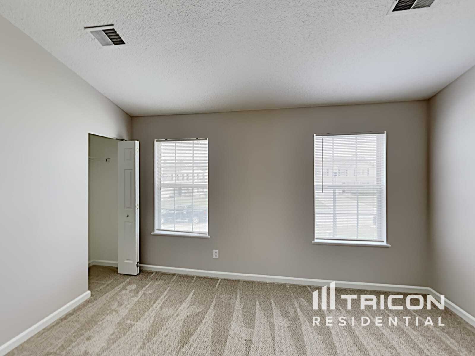 Building Photo - 415 Fox Trot Dr